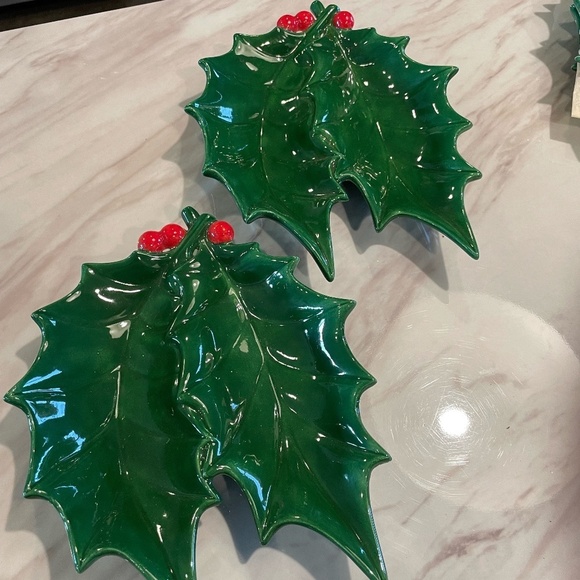 SET OF 2 VINTAGE CERAMIC HOLLY BERRY DIVIDED CANDY/RELISH/TRINKET DISH - Picture 4 of 11